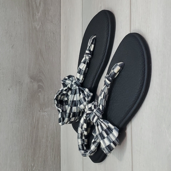 Sanuk Yoga Womens Sandals Flip Flop Flats shoes sz 9 - Picture 2 of 9